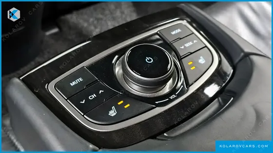 HYUNDAI GRANDEUR HG300 NOBLE