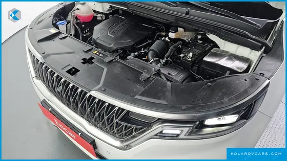 KIA CARNIVAL DIESEL 9-SEATER SIGNATURE