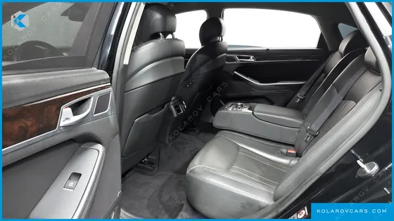 HYUNDAI GENESIS G330 PREMIUM AWD