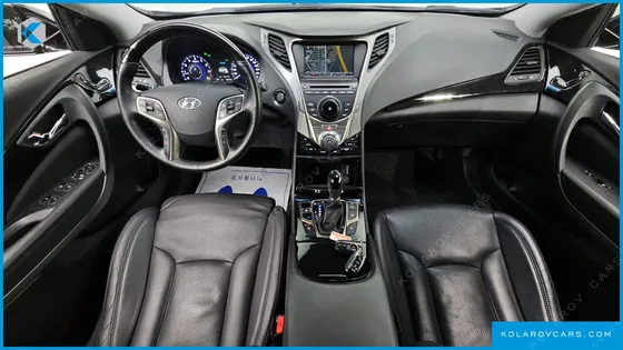 HYUNDAI GRANDEUR HG300 NOBLE