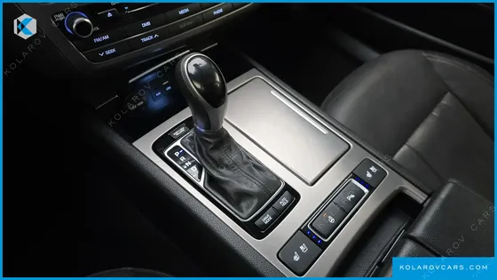 HYUNDAI GENESIS G330 MODERN AWD