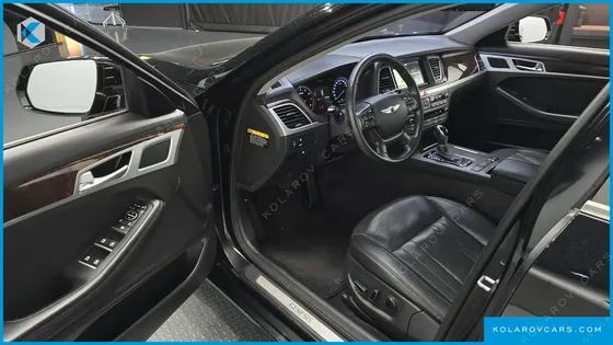 HYUNDAI GENESIS G330 MODERN AWD