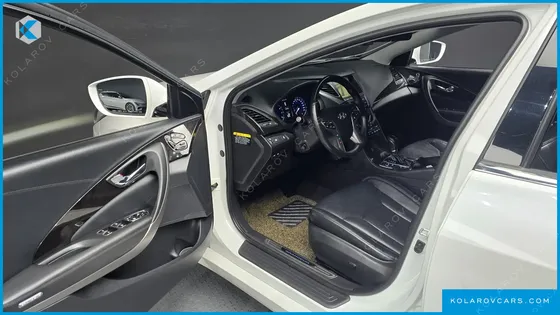 HYUNDAI GRANDEUR HG240 MODERN