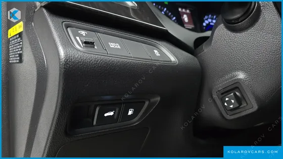 HYUNDAI GRANDEUR HG240 MODERN