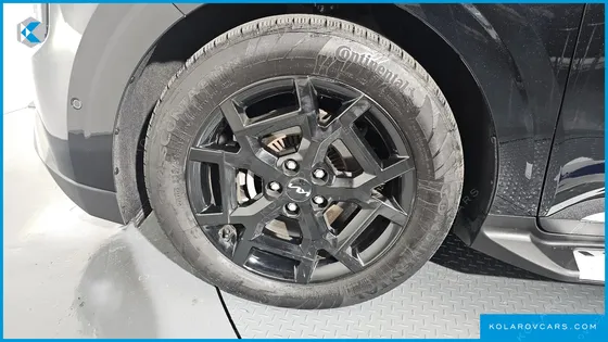 KIA CARNIVAL DIESEL 7-SEATER GRAVITY