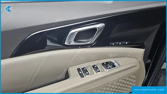 KIA CARNIVAL DIESEL 7-SEATER GRAVITY