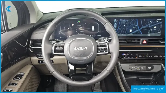 KIA CARNIVAL DIESEL 7-SEATER GRAVITY