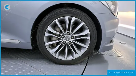 HYUNDAI GENESIS G330 PREMIUM AWD