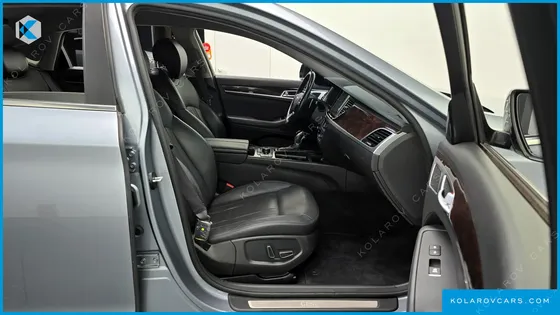 HYUNDAI GENESIS G330 PREMIUM AWD