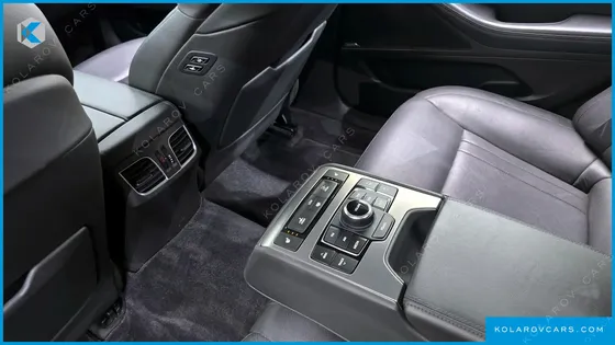 HYUNDAI GENESIS G330 PREMIUM AWD