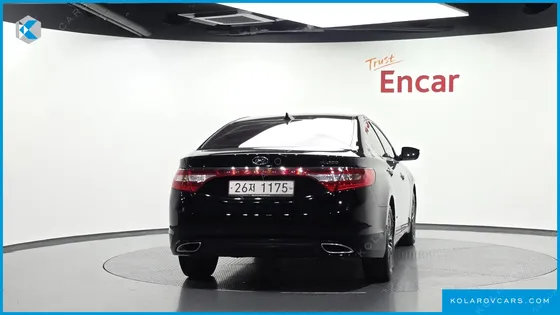 HYUNDAI GRANDEUR HG240 MODERN