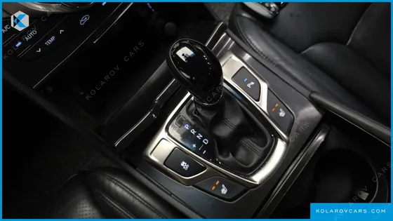 HYUNDAI GRANDEUR HG240 MODERN