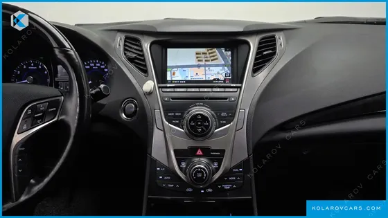 HYUNDAI GRANDEUR HG240 MODERN