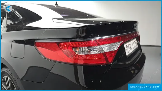 HYUNDAI GRANDEUR HG240 MODERN