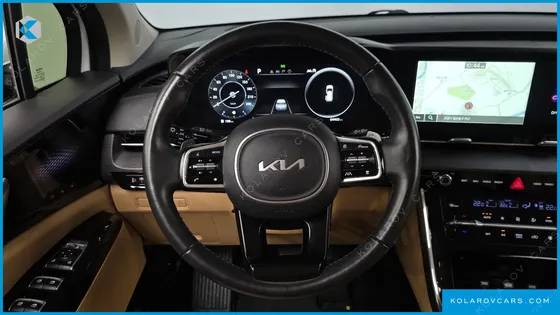 KIA CARNIVAL DIESEL 9-SEATER SIGNATURE