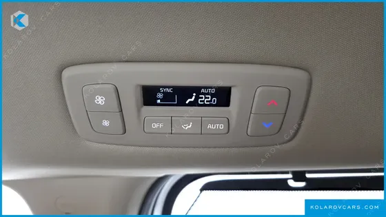 KIA CARNIVAL DIESEL 9-SEATER SIGNATURE