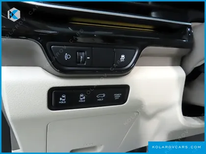 KIA CARNIVAL HEV 7SEATER GRAVITY