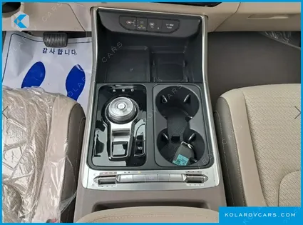 KIA CARNIVAL HEV 7SEATER GRAVITY
