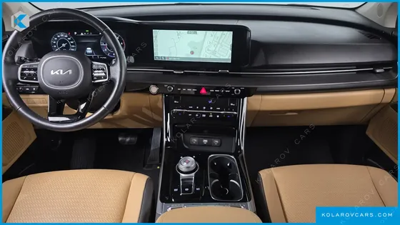 KIA CARNIVAL DIESEL 9-SEATER SIGNATURE