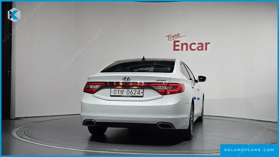 HYUNDAI GRANDEUR HG240 MODERN COLLECTION