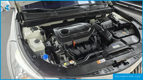 HYUNDAI GRANDEUR HG240 MODERN COLLECTION