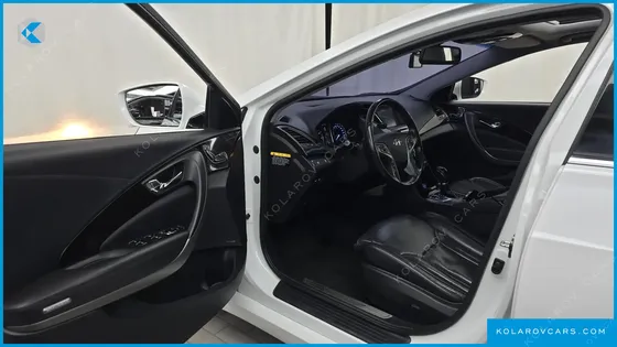 HYUNDAI GRANDEUR HG240 MODERN COLLECTION