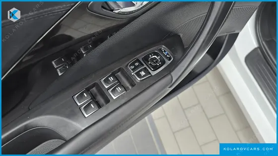 HYUNDAI GRANDEUR HG240 MODERN COLLECTION