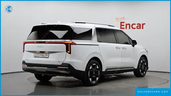 KIA CARNIVAL HEV 9SEATER SIGNATURE