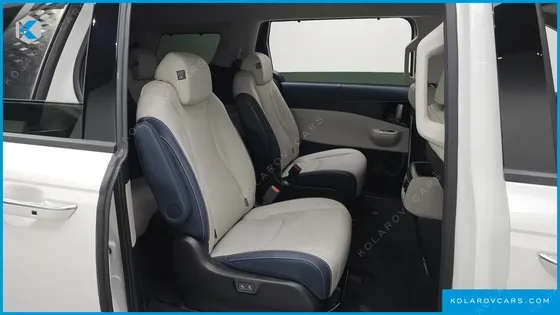 KIA CARNIVAL HEV 9SEATER SIGNATURE