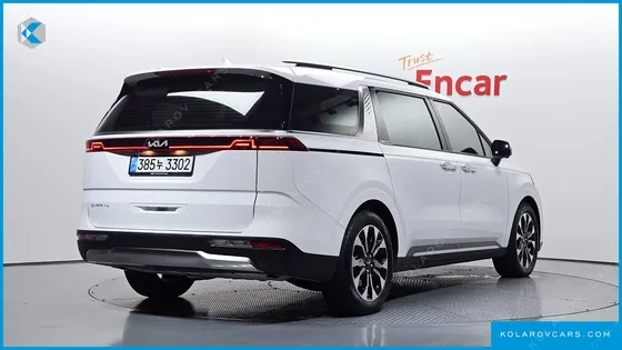 KIA CARNIVAL DIESEL 7-SEATER SIGNATURE
