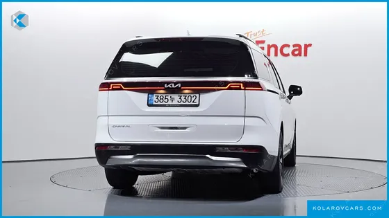 KIA CARNIVAL DIESEL 7-SEATER SIGNATURE