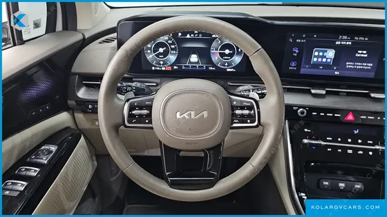 KIA CARNIVAL DIESEL 7-SEATER SIGNATURE