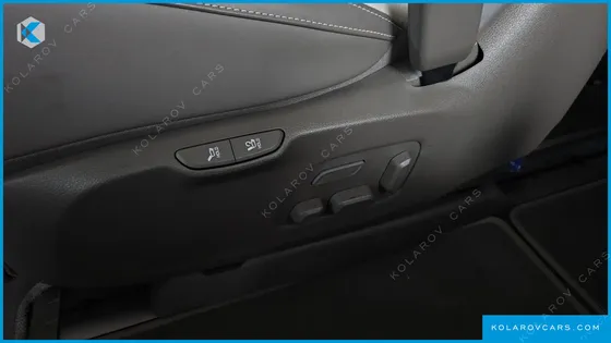 KIA CARNIVAL DIESEL 7-SEATER SIGNATURE