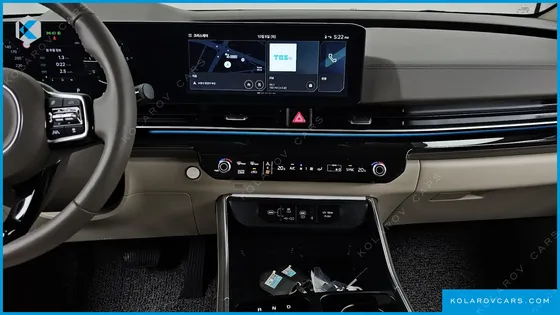 KIA CARNIVAL DIESEL 9-SEATER HI LIMOUSINE
