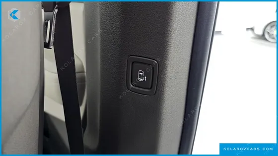 KIA CARNIVAL DIESEL 9-SEATER HI LIMOUSINE