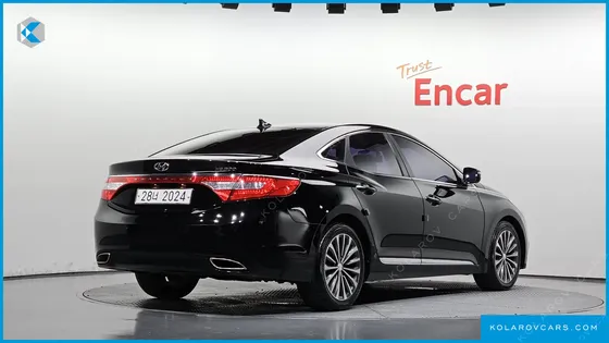 HYUNDAI GRANDEUR HG300 PREMIUM