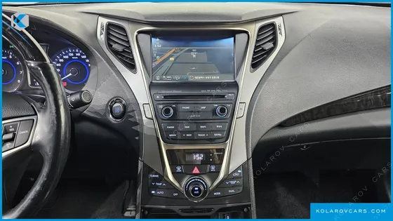 HYUNDAI GRANDEUR HG300 PREMIUM