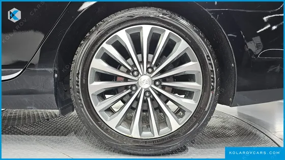 HYUNDAI GRANDEUR HG300 PREMIUM