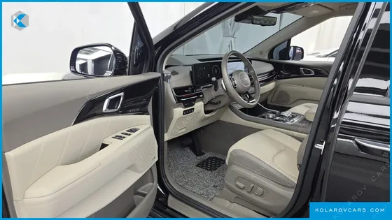 KIA CARNIVAL GASOLINE 9-SEATER HI LIMOUSINE