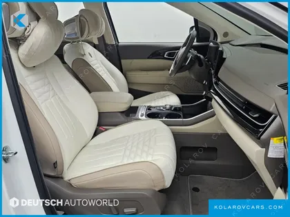 KIA CARNIVAL HEV 9-SEATER HI-LIMOUSINE (SPECIAL VEHICLE)