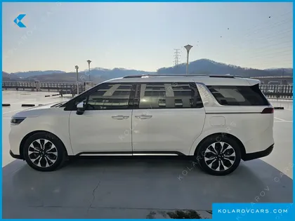 KIA CARNIVAL DIESEL 9-SEATER NOBLESSE