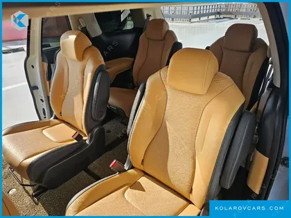 KIA CARNIVAL DIESEL 9-SEATER NOBLESSE