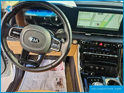 KIA CARNIVAL DIESEL 9-SEATER NOBLESSE