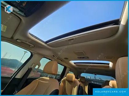 KIA CARNIVAL DIESEL 9-SEATER NOBLESSE