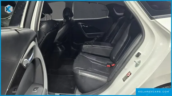 HYUNDAI GRANDEUR HG240 MODERN COLLECTION