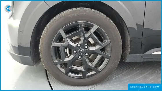 KIA CARNIVAL DIESEL 9-SEATER GRAVITY