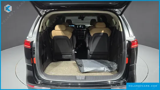 KIA CARNIVAL GASOLINE 9-SEATER SIGNATURE
