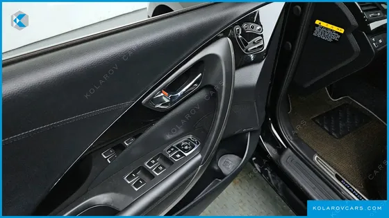 HYUNDAI GRANDEUR HG300 PREMIUM