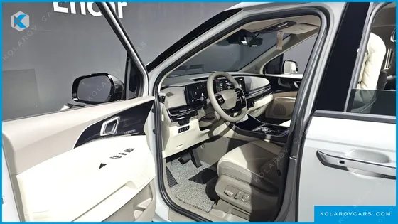 KIA CARNIVAL DIESEL 9-SEATER GRAVITY