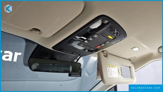 KIA CARNIVAL DIESEL 9-SEATER GRAVITY